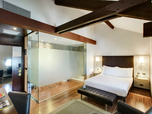 Habitaciones/Superior Double Room