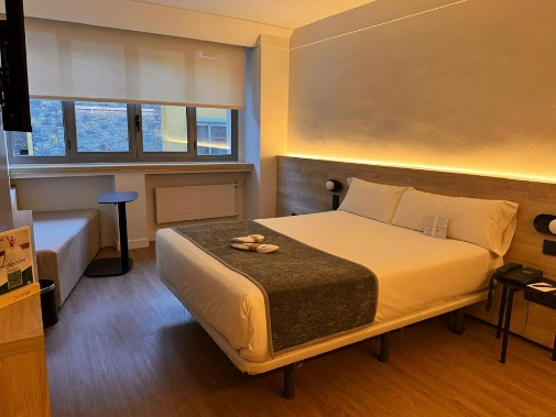 Habitaciones/Family Room